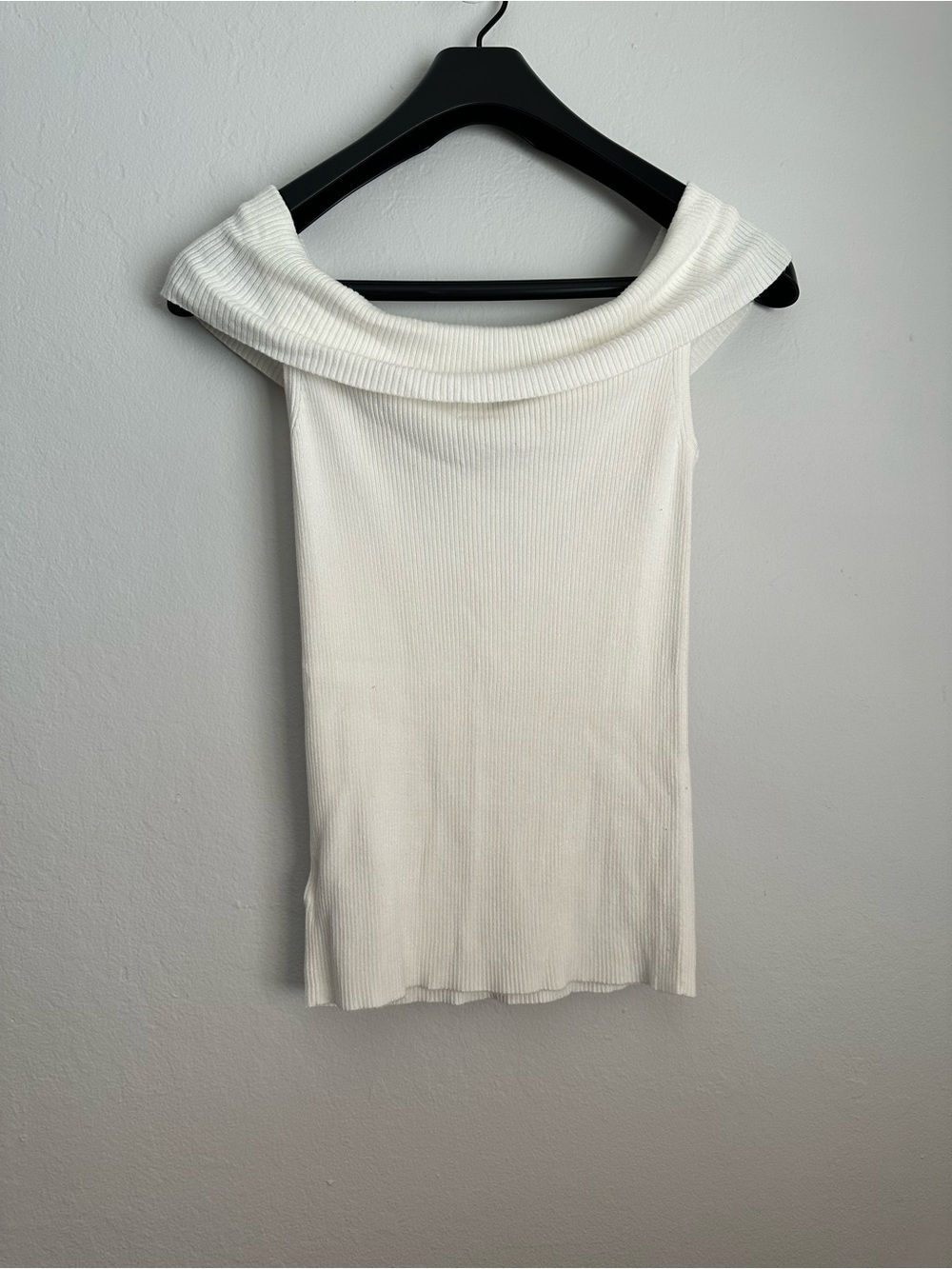 Express White Off-Shoulder Ribbed Knit Sweater